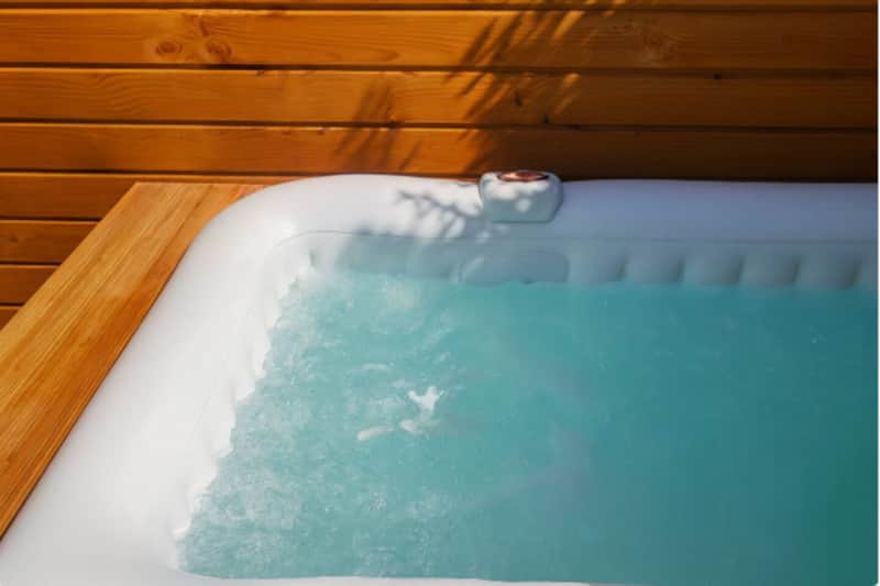 Chalet Cha'Blue au domaine Chabadamy, location dans le Morvan — vue 4